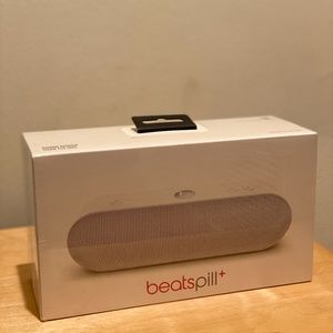 NWT - Beats by Dre Pill+ Wireless Bluetooth Speaker